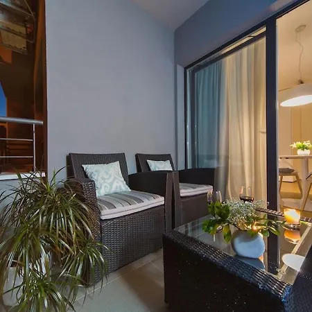 Greystar Apartamento